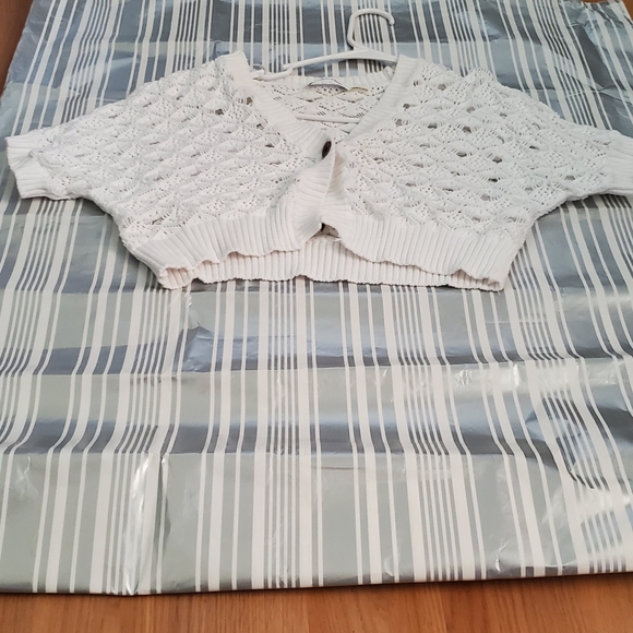 Calvin Klein cardigan size L - Picture 2 of 4